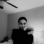 Pamela - @pamelaesquerrrr - Instagram