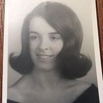 Pamela Helm - @peacheshelm15 - Instagram