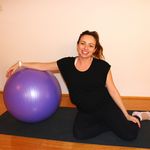 Pamela Lam - @move.with.pam - Instagram