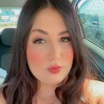 𝔓𝔞𝔪𝔢𝔩𝔞 - @pamelabuttneer - Instagram