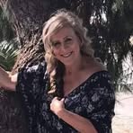 Pamela Pine - Facebook