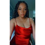 @parisnoel_ - Instagram