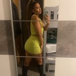 Paris Walker🐝 - @pariselizabethx - Instagram