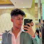 Parth Garg - @nakliparth1 - Instagram