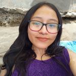 Myrella Pascual Robles - @myrella.24 - Instagram