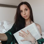 patrycja || bookstagram 🤎✨🍂☁️ - @patbookinit - Instagram