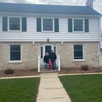 Patrick & Chelsea Farrington - @flippingfarringtons - Instagram