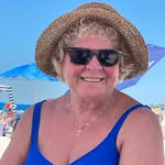 Pat Munro - @beachgirl3291 - Instagram