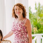 Patricia Tolbert - @theglobalgrape - Instagram