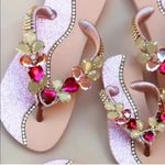 @chinelos._e_pulseiras_patricia - Instagram