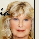 Readings by Patricia - @patriciareadings - Instagram