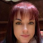 Patricia Stagg - @motherof2_corgis - Instagram