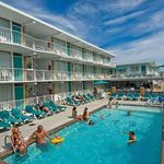Patrick Davenport - @biscaynefamilyresort - Instagram