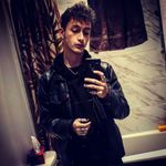Patrick Desnoyers - @poutchinix - Instagram