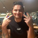 Patrick Halley - @i_am_the_chosen_pineapple - Instagram