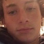 Patrick Hollins - @patshourlyselfieupdates - Instagram