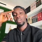 Max Eryx - Facebook