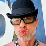 Patrick Piper - @budelove67 - Instagram