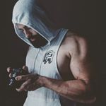 Patrick Santiago - @pat.untamed.geek - Instagram