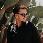 Patrick Thomas - @deineweddingstory - Instagram