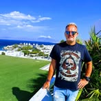 Patrick Vandenberg - Facebook