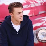 Patrick Woodrow - Facebook
