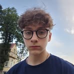Patryk Stępień - Facebook