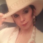 Patti Arnold Stola - @pattiarnoldstola - Instagram