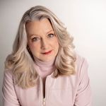 Patti Lynn Sharp - @aninsidejobinteriordesign - Instagram