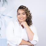 Paula Tertur / cachos & fios - @paula_tertur - Instagram