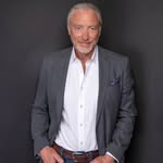 Paul Blyumkin - @paulblyumkinla - Instagram