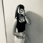 @candela_paulon - Instagram