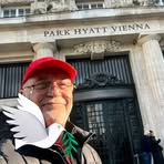 Paul Eddington - Facebook