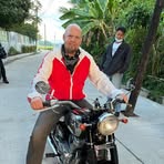 Paul Isaak - Facebook