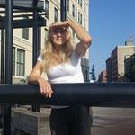 Paula Yonker - @paula.yonker - Instagram
