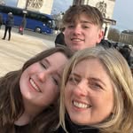 Paula Barry - @paulabee_uk - Instagram