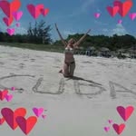 Paula Bertozzi - @pauli.tour - @bertozzi.paula - Instagram