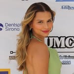 Paula Campanha - @paulacampanhaa - Instagram