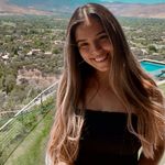 Paula Cisneros 🌙 - @paulacisneros_23 - Instagram
