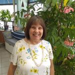 Paula Constantine Mabee - @paulapeonies - Instagram