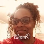 Paula Dobson - @justahapse - Instagram