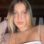 Paula Frey Muttach. - @paulafreym - Instagram