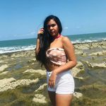 Paula Lira Hanks - @paulalirahanks - Instagram