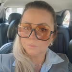 Ana Paula Deschamps Hostins - @a.paulahostins - Instagram