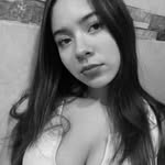 Paula Juárez - @pauulaaaaa___ - Instagram