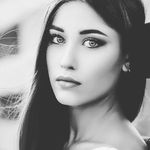 Paula Manish - @paulamanish - Instagram