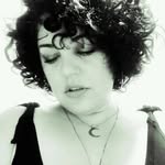 Paula Martini - @martiniemdoses - Instagram