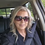 Paula Maxwell - @paula.maxwell.986 - Instagram