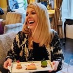 Paula McKenna - @paulamckenna8 - Instagram