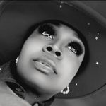 Paula Mull - @storm_ey - Instagram